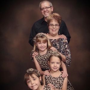 Meet your Posher, Drew & kim